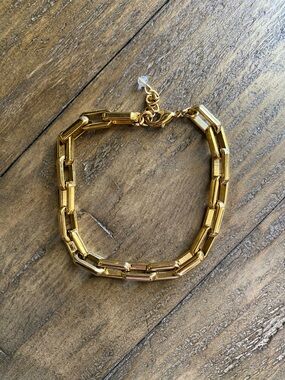 Gold Tone Paper Clip Link Chain Bracelet - Women Jewelry